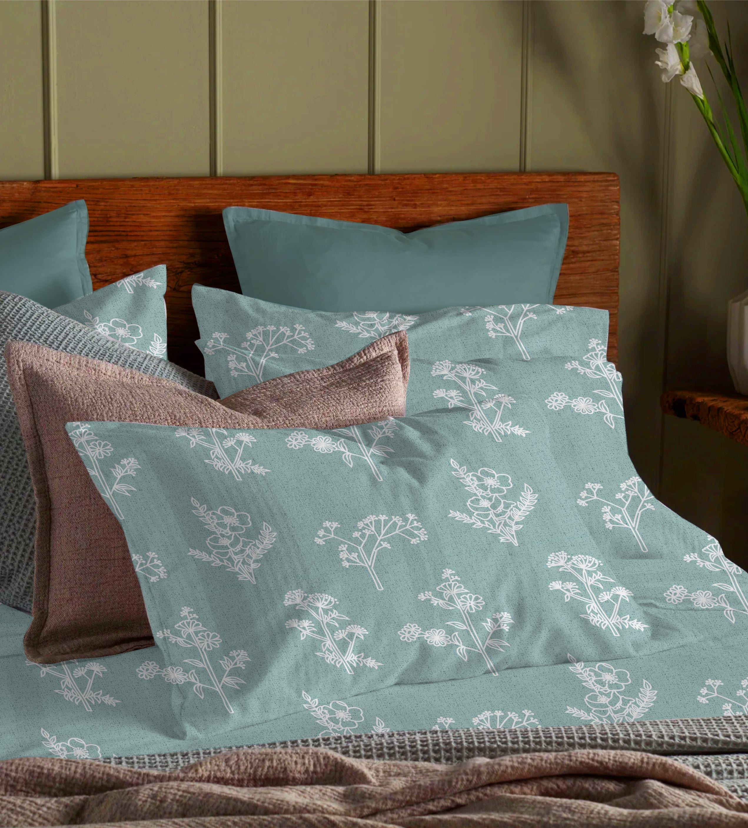 Crimson Blush Modern Mosaic – Mithas Double Bedsheet Set