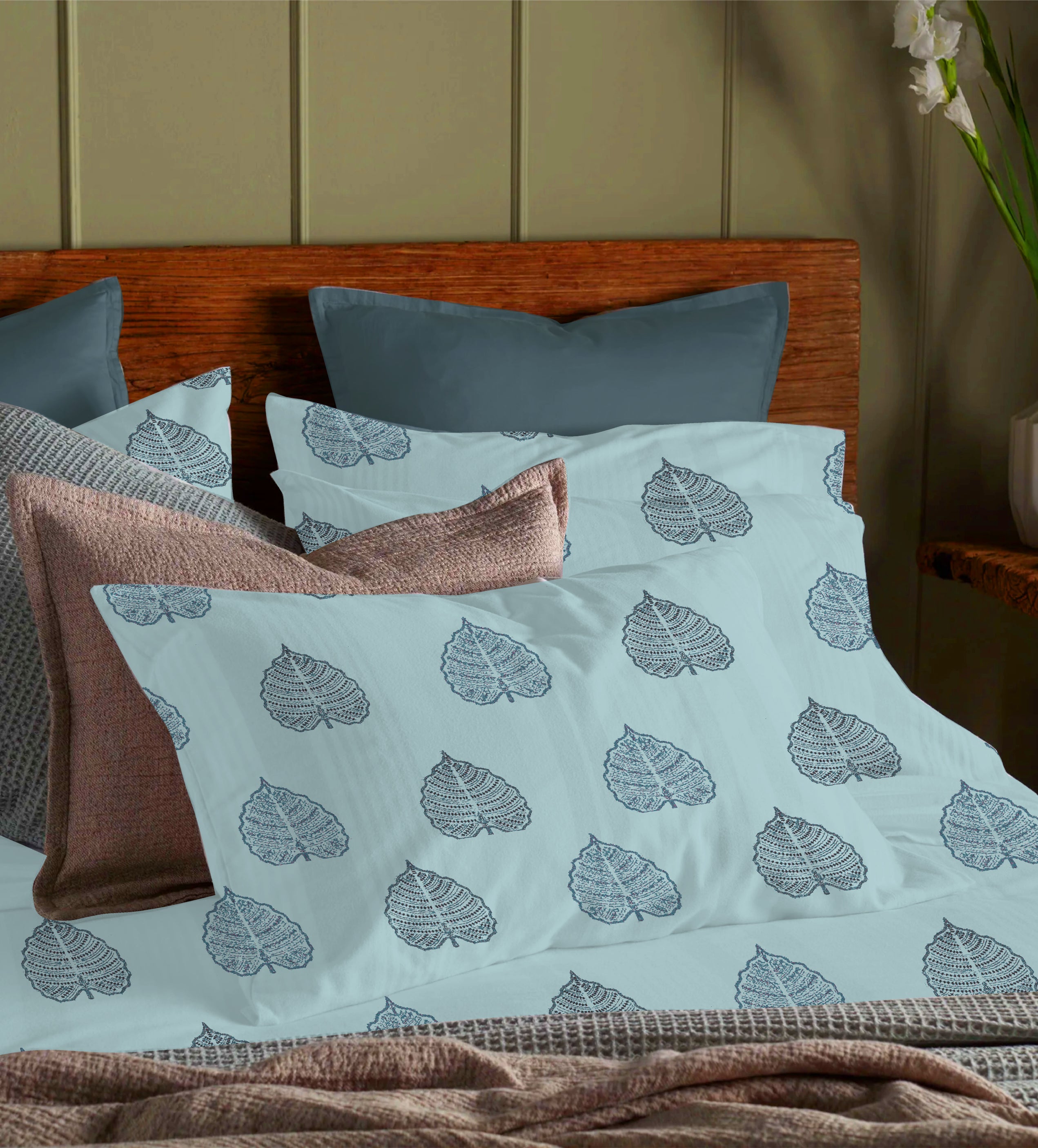 Blue Mirage Floral Bliss – Printed Stripe Queen Bedsheet Set